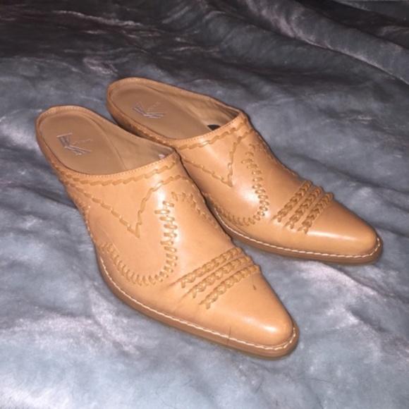 white mountain mules